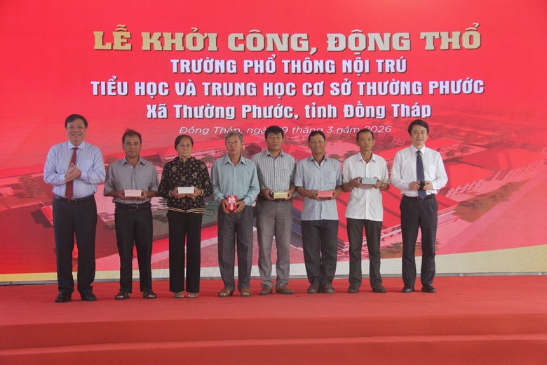 Nhiều tỉnh khởi c&ocirc;ng trường phổ th&ocirc;ng nội tr&uacute; cho c&aacute;c x&atilde; bi&ecirc;n giới- Ảnh 12.