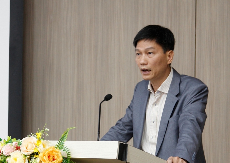 Đại diện của Cục Kinh tế - Quản l&yacute; đầu tư x&acirc;y dựng (Bộ X&acirc;y dựng) đ&atilde; giới thiệu 3 dự thảo Nghị định quy định chi tiết một số điều của Luật X&acirc;y dựng.