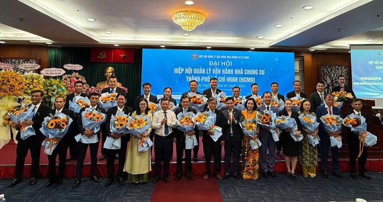 &Ocirc;ng Nguyễn Tiến Dũng l&agrave;m Chủ tịch Hiệp hội Quản l&yacute; vận h&agrave;nh nh&agrave; chung cư TP.HCM- Ảnh 3.