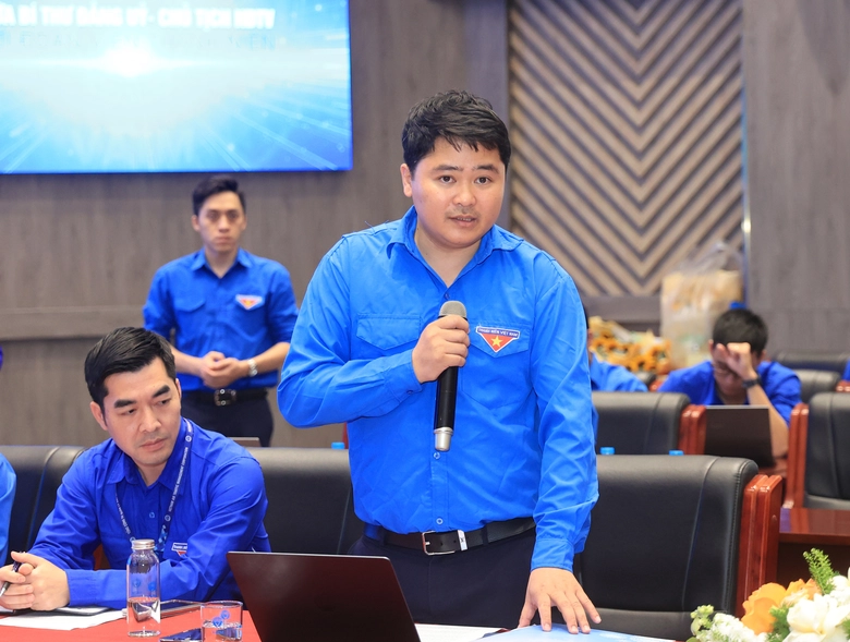 Từ những ca trực thầm lặng đến khát vọng chinh phục bầu trời- Ảnh 2. Từ những ca trực thầm lặng đến khát vọng chinh phục bầu trời- Ảnh 2.