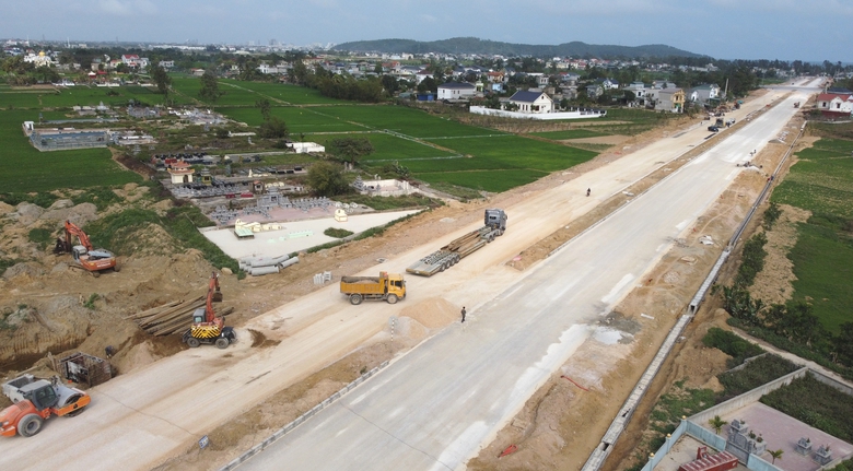 Thanh H&oacute;a sớm đưa dự &aacute;n đường Voi - Sầm Sơn giai đoạn 2 v&agrave;o khai th&aacute;c- Ảnh 1.