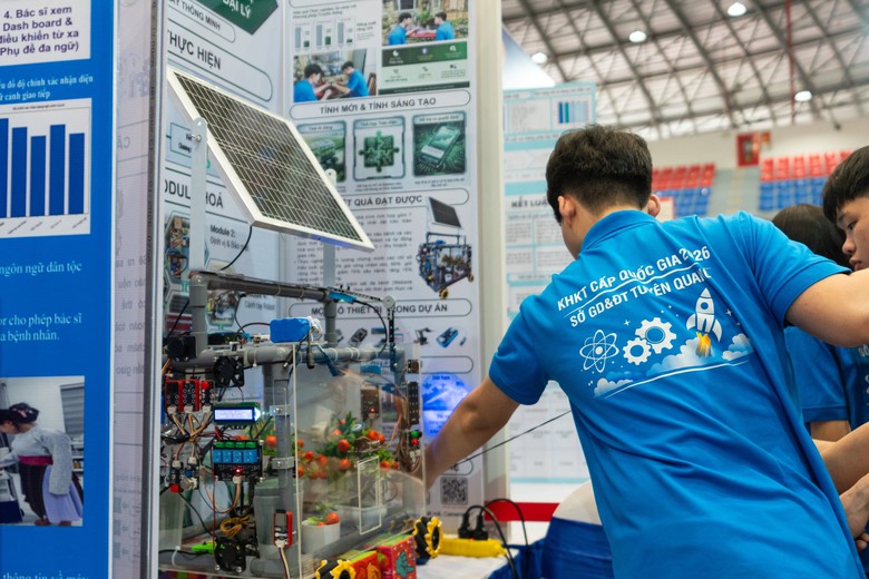 Lần đầu 100% địa phương dự Nghi&ecirc;n cứu thi khoa học, kỹ thuật cấp quốc gia- Ảnh 2.