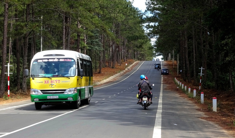 Quảng Ng&atilde;i khuyến kh&iacute;ch doanh nghiệp kinh doanh xe bu&yacute;t chuyển sang xe điện- Ảnh 1.