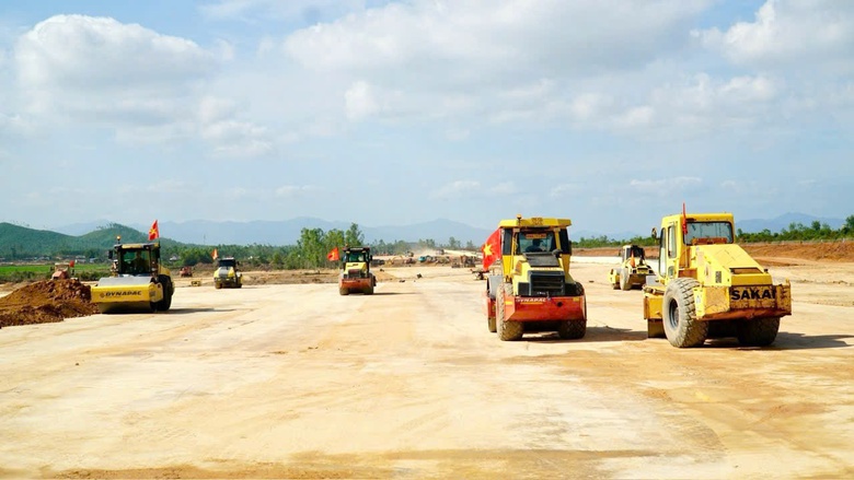 Mở rộng sân bay Phù Cát: Hoàn thành xét tái định cư cho người dân trong tháng 3- Ảnh 1. Mở rộng sân bay Phù Cát: Hoàn thành xét tái định cư cho người dân trong tháng 3- Ảnh 1.