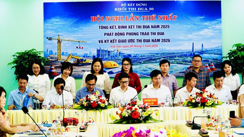 Tăng cường liên kết vùng, nâng cao chất lượng quản lý xây dựng dọc miền Trung - Tây Nguyên- Ảnh 2. Tăng cường liên kết vùng, nâng cao chất lượng quản lý xây dựng dọc miền Trung - Tây Nguyên- Ảnh 2.