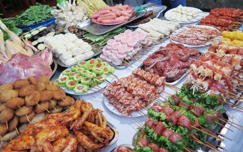 qu&aacute;n đồ nướng Sapa