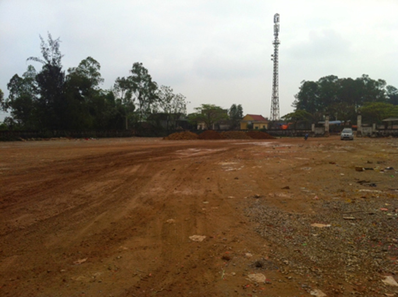 B&atilde;i hạ tải rộng hơn 20.000m2 đảm bảo c&aacute;c phương tiện ra v&agrave;o dễ d&agrave;ng