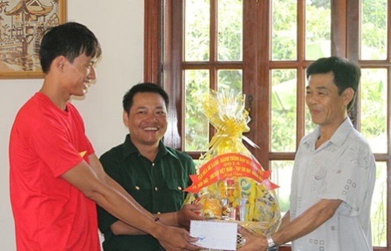 Đo&agrave;n thanh ni&ecirc;n