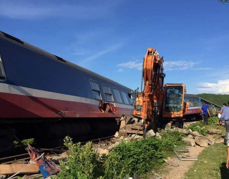 083744-trat-banh-tau-se3