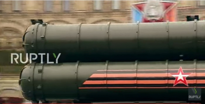 T&ecirc;n lửa ph&ograve;ng kh&ocirc;ng S-400