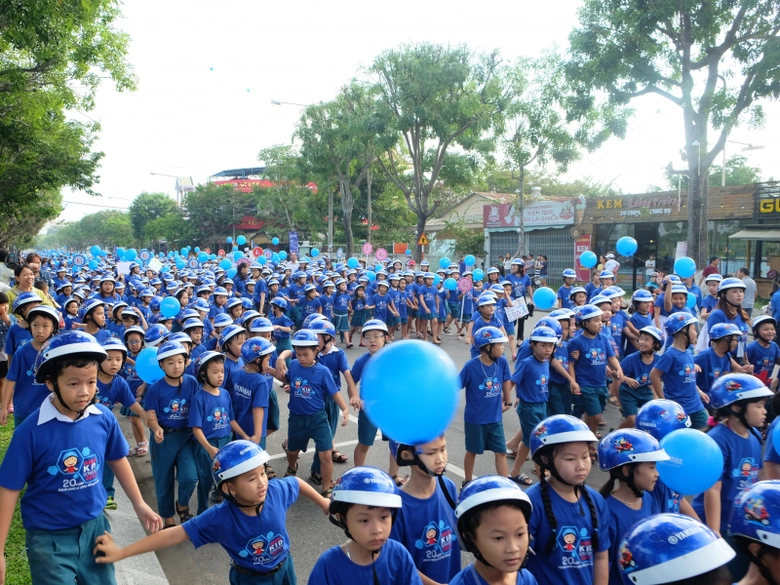 Công ty Yamaha Motor VN phối hợp với Ủy ban ATGT q