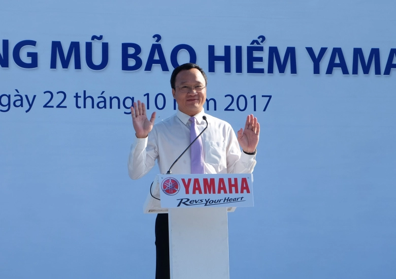 105022-ong-khuat-viet-hung-phat-dong-chuong-trinh-