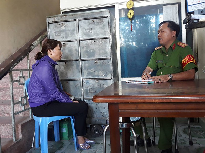 ba-linh-bi-cong-an-moi-lam-viec_ucls