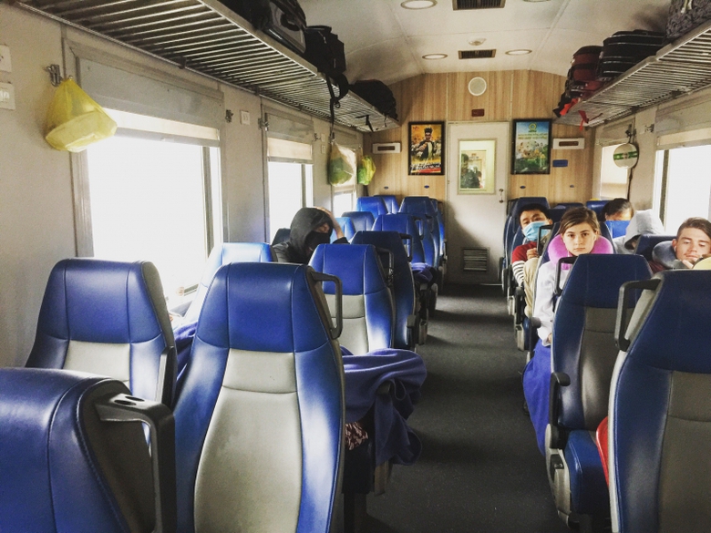 Nganh-duong-sat-ho-tro-hanh-khach-3