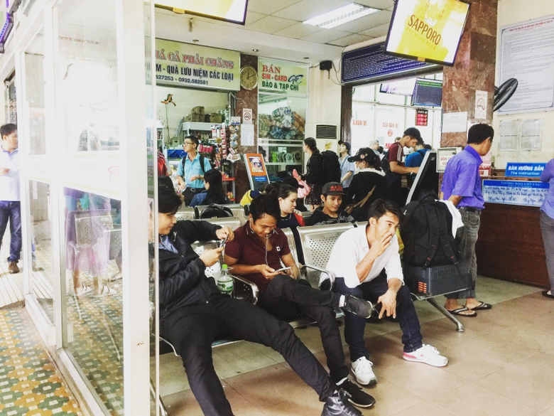 Nganh-duong-sat-ho-tro-hanh-khach-4