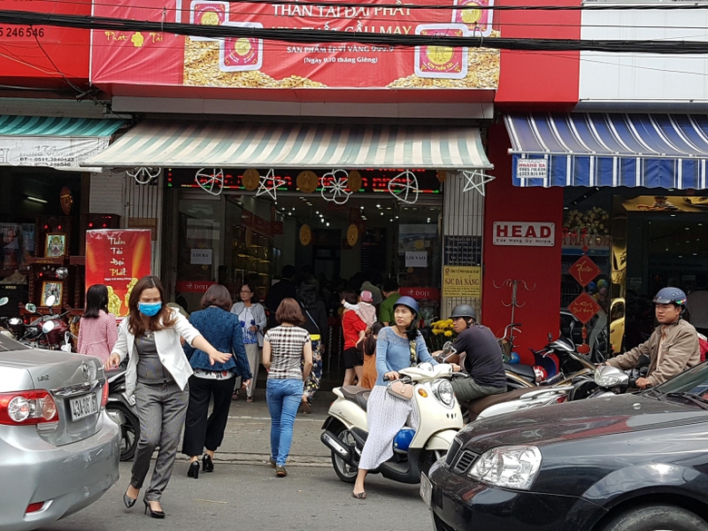 Thua-nguoi-mua-vang-via-Than-Tai-6