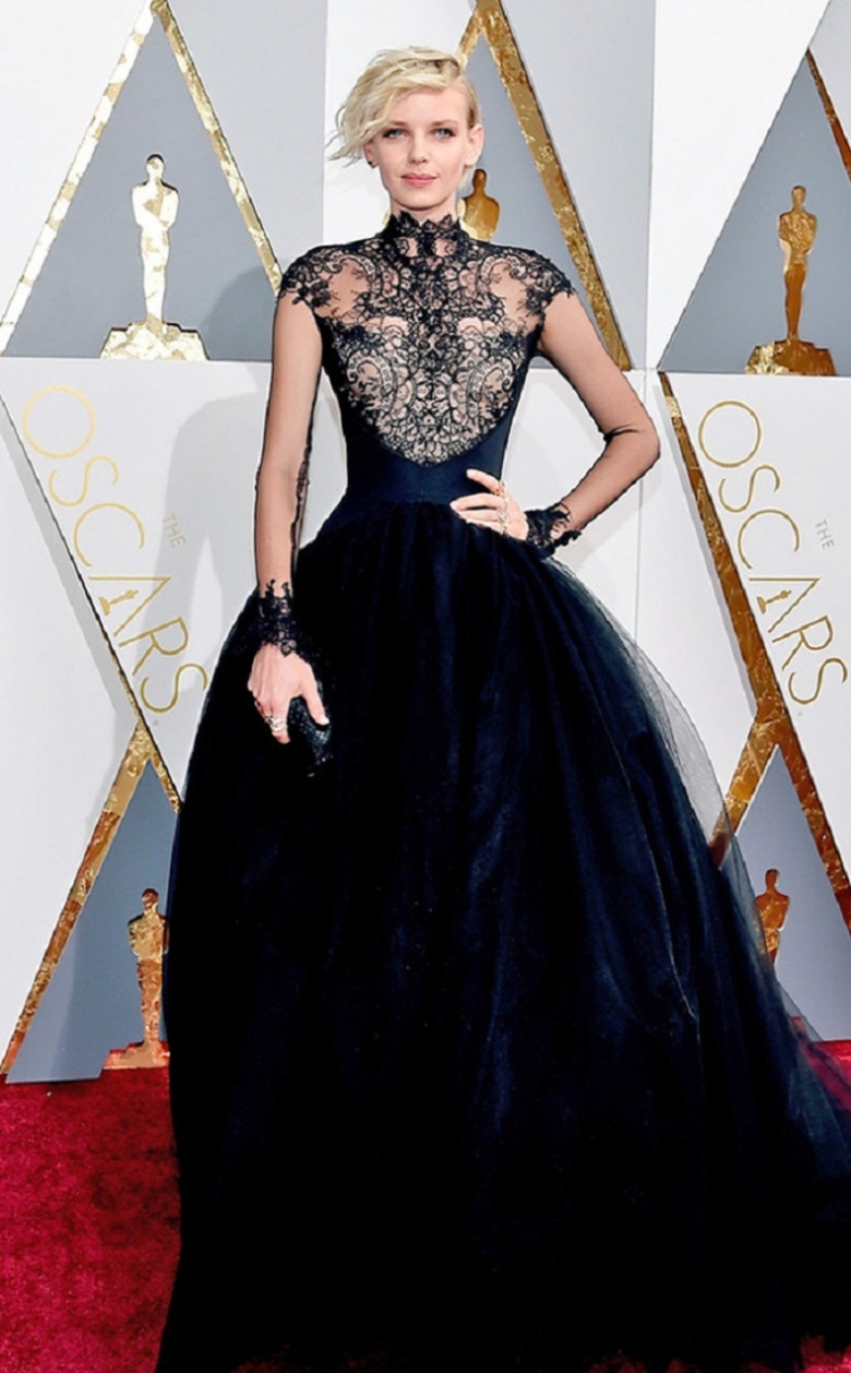 rs-634x1024-160228145925-634-dorith-mous-2016-osca