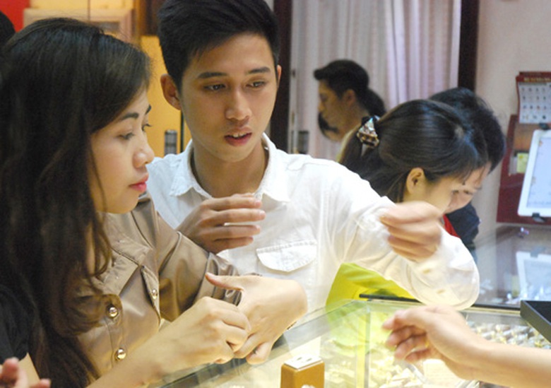 gia-vang-hom-nay-15-6-dien-bien-kich0-tnh-gia-vang