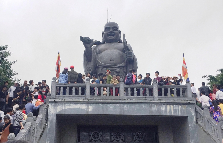 28342660_911544685675528_1846156682_o