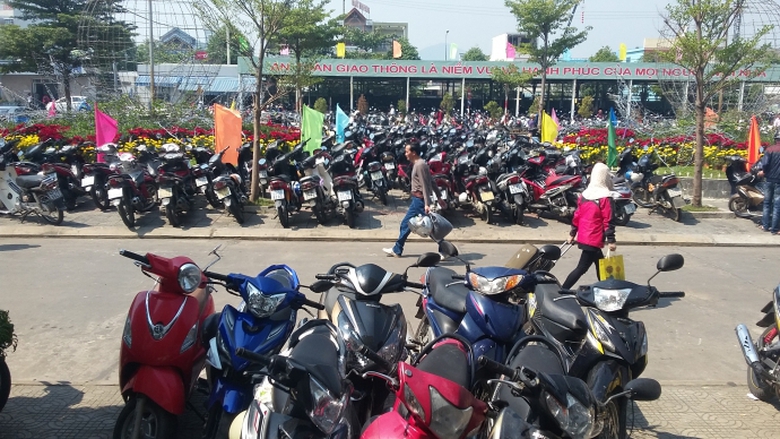 het-ve-tau-xe-chang-da-nang-tphcm-den-ngay-20.2.3.