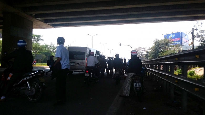 het-ve-tau-xe-chang-da-nang-tphcm-den-ngay-20.2.4.