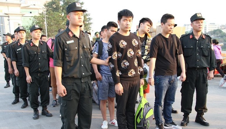 ban-giao-nhom-doi-tuong-1959