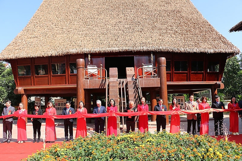 khanh thanh khu di tich lich su truong can bo dan toc mien nam