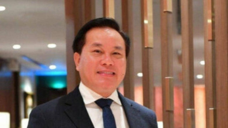 Đi lễ ch&ugrave;a đầu năm