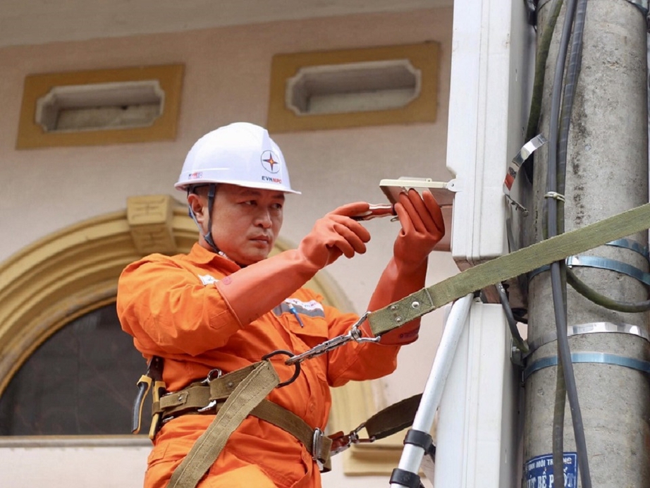 Hà Nội đổi ngày ghi chỉ số công tơ, sẽ tính gộp tiền điện tháng 10 và tháng 11 - Ảnh 1. Hà Nội đổi ngày ghi chỉ số công tơ, sẽ tính gộp tiền điện tháng 10 và tháng 11 - Ảnh 1.