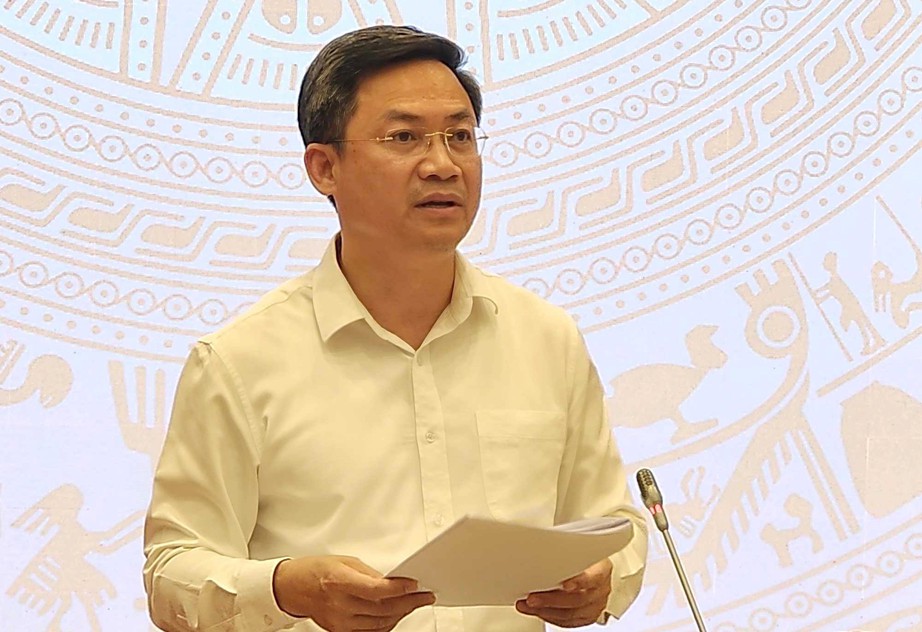 Phó Chủ tịch Hà Nội hé lộ lý do chưa có kết quả rà soát vụ đấu giá ba mỏ cát bất thường - Ảnh 1.