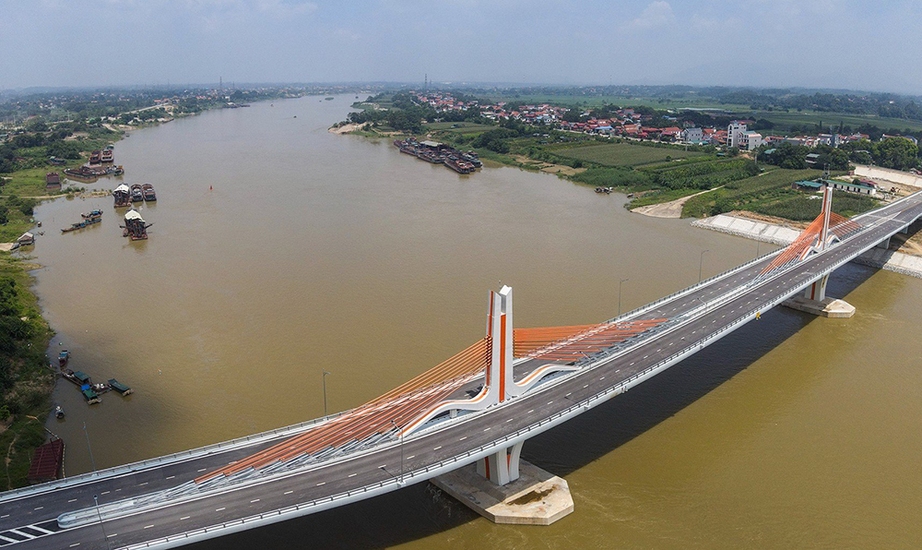 Khánh thành cầu 540 tỷ nối Vĩnh Phúc -  Phú Thọ, xe bớt đi đường vòng 20km - Ảnh 3.