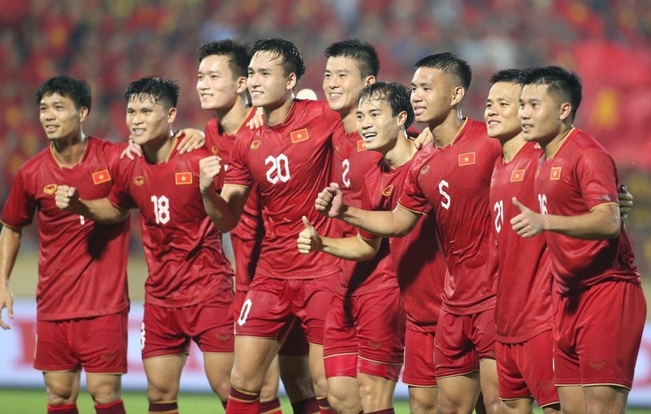 Công Phượng tỏa sáng, đội tuyển Việt Nam thắng dễ Palestine  - Ảnh 1.