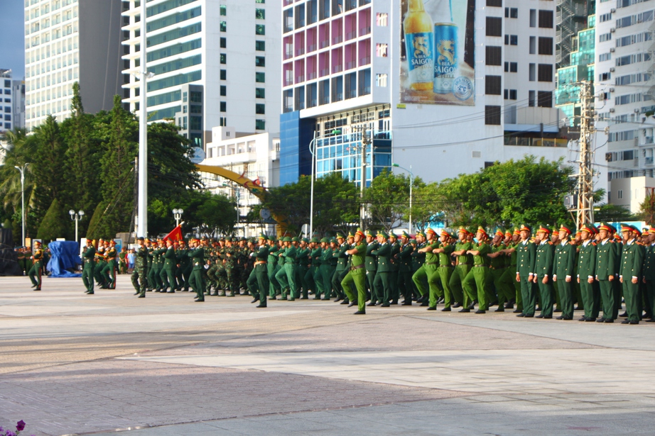 Trang trọng Lễ Thượng cờ ngày Quốc khánh tại TP Nha Trang - Ảnh 6.