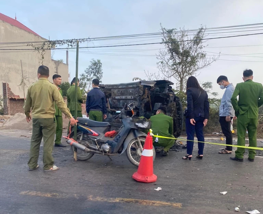 Điều tra vụ thi thể cháy đen trong xe ôtô bị cháy ở Thái Bình- Ảnh 1.