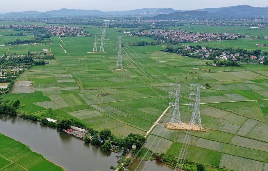 Thành công Dự án đường dây 500kV mạch 3: Nhiều bài học kinh nghiệm quý- Ảnh 4.