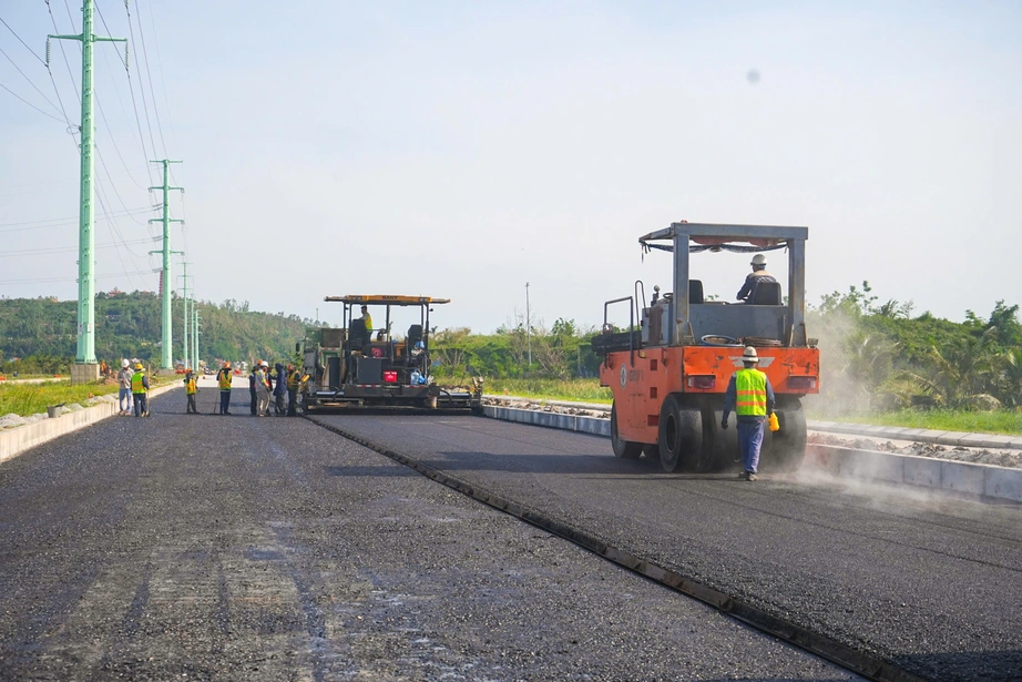 Hải Phòng: Xử lý trách nhiệm cá nhân, tổ chức để các dự án chậm tiến độ kéo dài
- Ảnh 1.