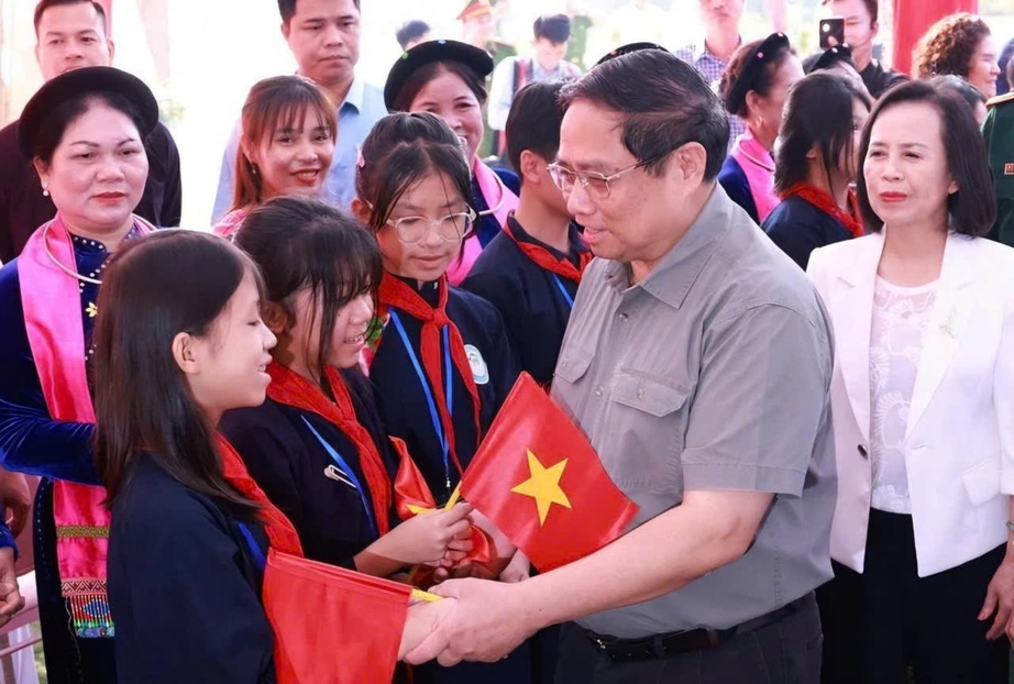 Thủ tướng Phạm Minh Chính dự Ngày hội đoàn kết toàn dân tộc tại Lạng Sơn- Ảnh 1.