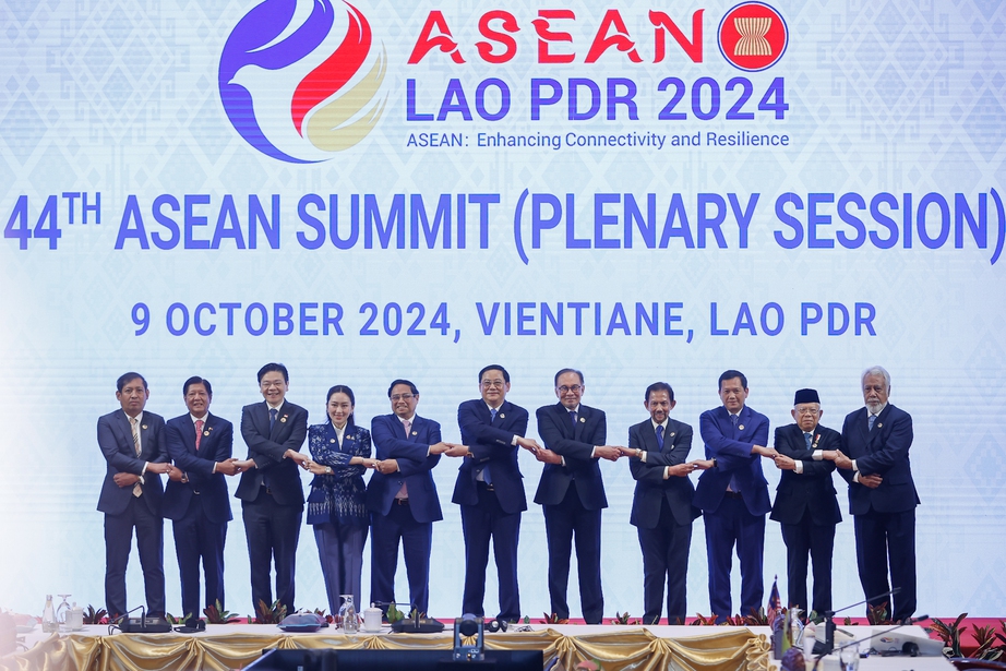 Việt Nam cùng ASEAN đổi mới để bay cao, sáng tạo để vươn xa, hội nhập để phát triển- Ảnh 1.