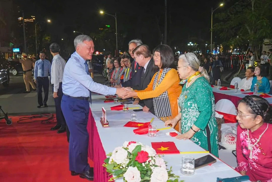 Xúc động lễ kỷ niệm 70 năm sự kiện "Tập kết ra Bắc" tại điểm cầu Hải Phòng- Ảnh 2.