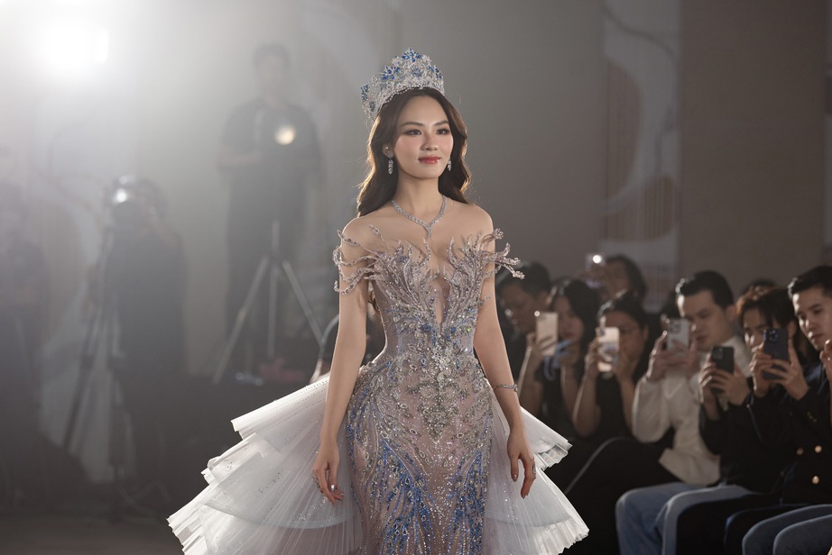Hoa hậu Mai Phương chính thức nhận sash Miss World Vietnam, chinh chiến tại Miss World 71- Ảnh 2.