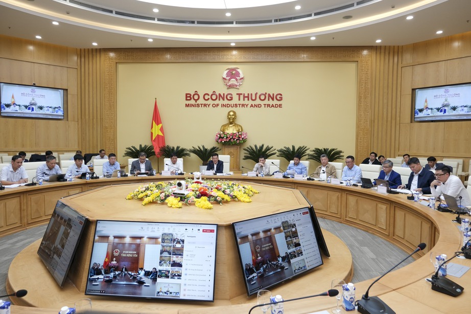 Bộ trưởng Nguyễn Hồng Diên thúc tiến độ đường dây 500kV mạch 3- Ảnh 1.