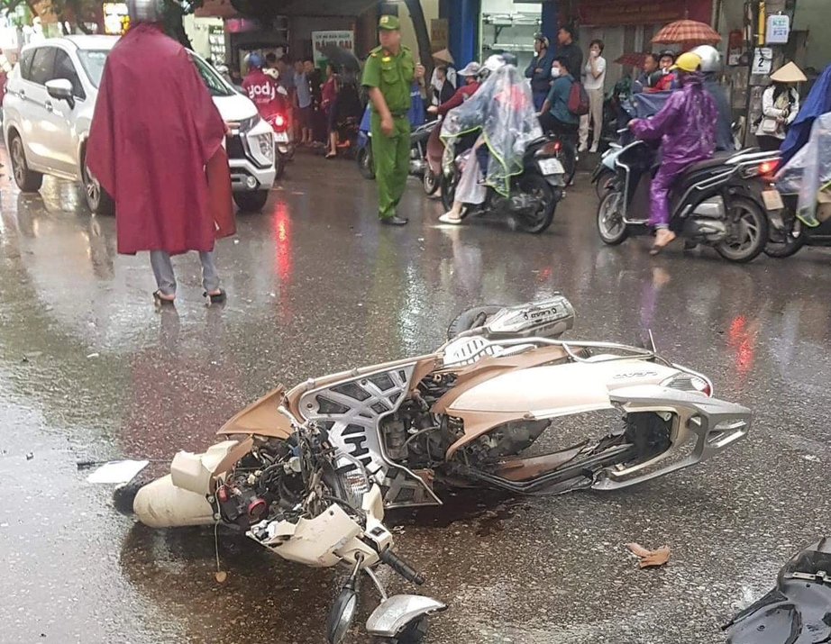 Vụ ô tô gây tai nạn liên hoàn ở Nam Định: Sức khoẻ các nạn nhân hiện ra sao?- Ảnh 3.