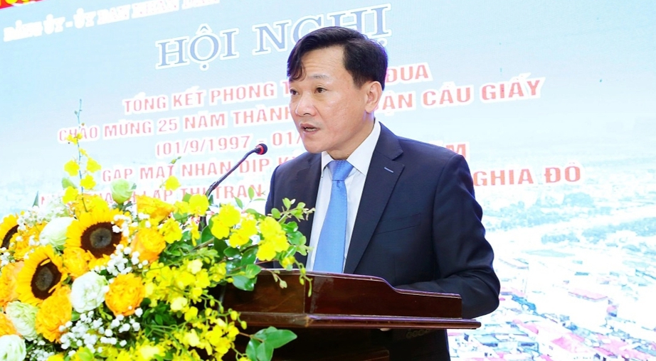 Hà Nội: Chủ tịch UBND phường Nghĩa Đô bị bắt vì nhận hối lộ 1 tỷ đồng- Ảnh 1.