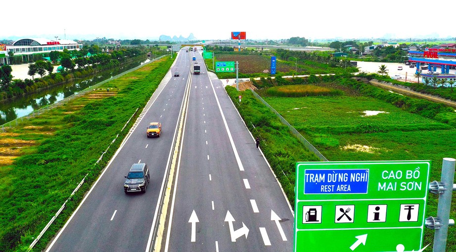 Gần 1.900 tỷ đồng mở rộng cao tốc Cao Bồ - Mai Sơn lên 6 làn xe- Ảnh 1.