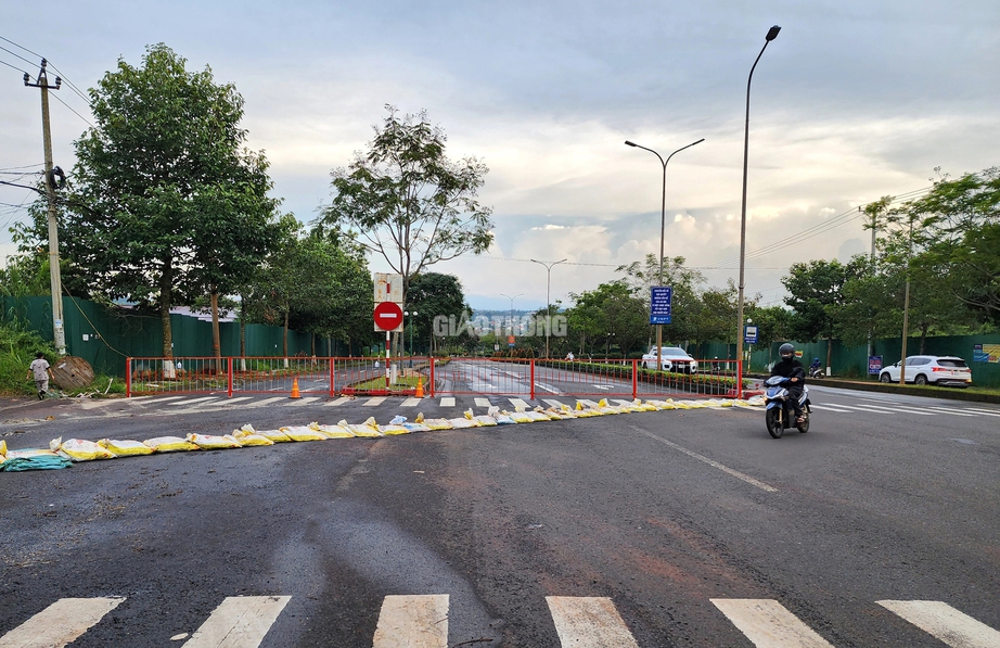 Đề xuất 3 phương án khắc phục sụt lún đường Hồ Chí Minh qua Đắk Nông- Ảnh 2.