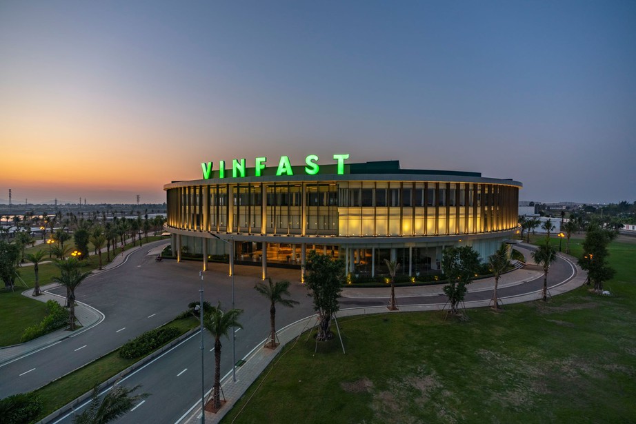 VinFast - hãng xe điện đột phá trong năm 2024 dưới góc nhìn của TIME100 Company- Ảnh 2.