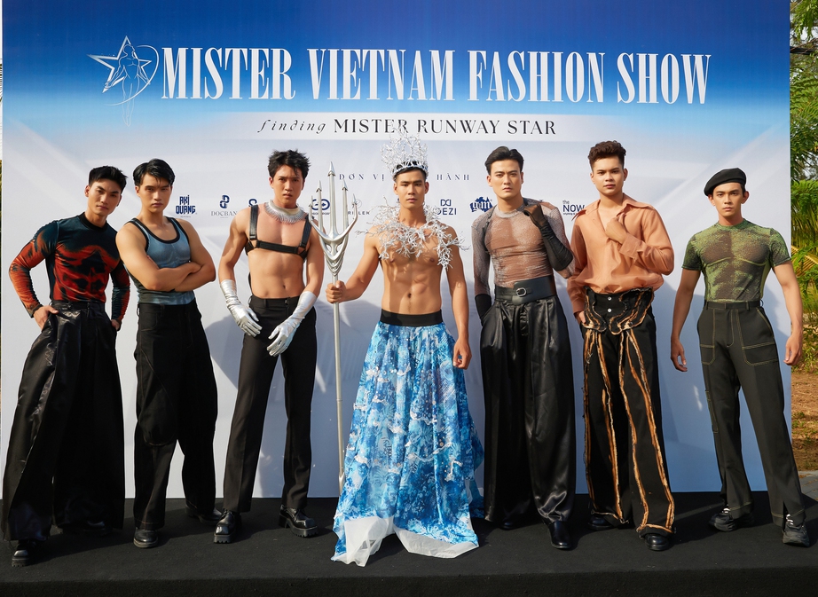 Thí sinh Mister Vietnam được tuyển chọn diễn Tuần lễ thời trang Asean tại Singapore- Ảnh 1.