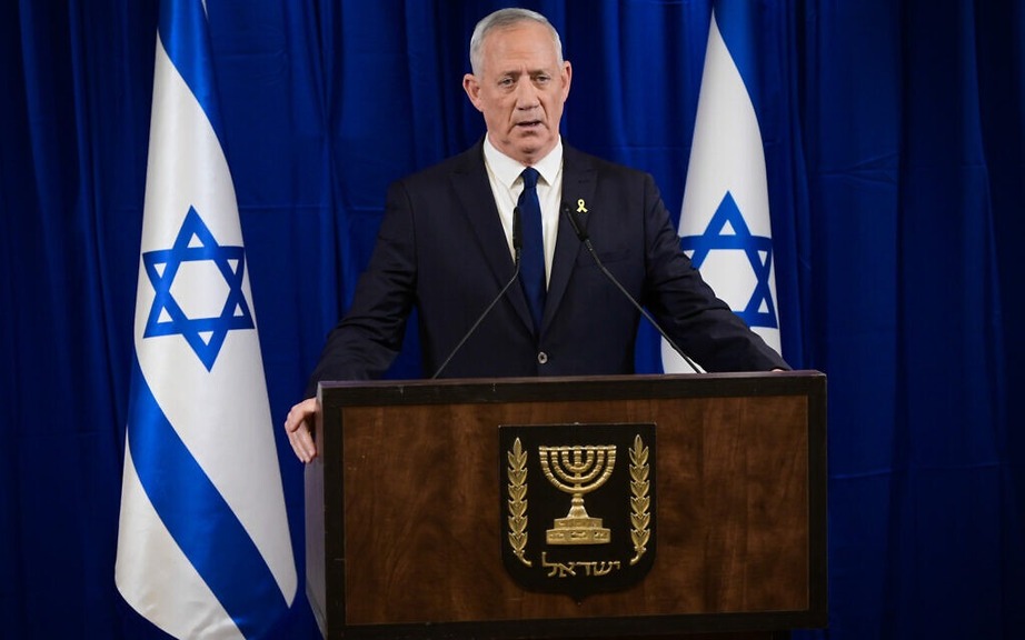 Bộ trưởng Nội các thời chiến của Israel Benny Gantz đã có bài phát biểu tuyên bố từ chức, rút khỏi chính phủ của Thủ tướng Benjamin Netanyahu. (Ảnh: Times of Israel)