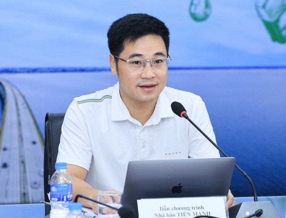 Trực tiếp: Tọa đàm "Thiếu nhiên liệu đạt chuẩn cho ô tô thế hệ mới, hệ lụy và giải pháp"- Ảnh 1.