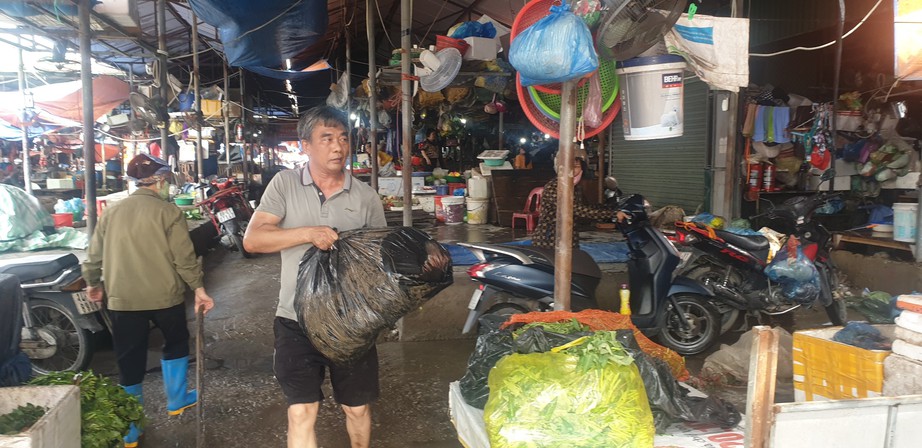 Quảng Ninh: Bất an nhiều điểm dân cư bị ngập lụt, chia cắt giao thông vào mùa mưa lũ- Ảnh 2.